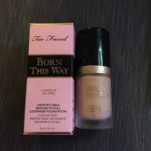 Too faced born this way foundation shade pearl